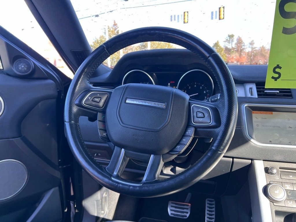 Used 2017 Land Rover Range Rover Evoque HSE Dynamic image 24