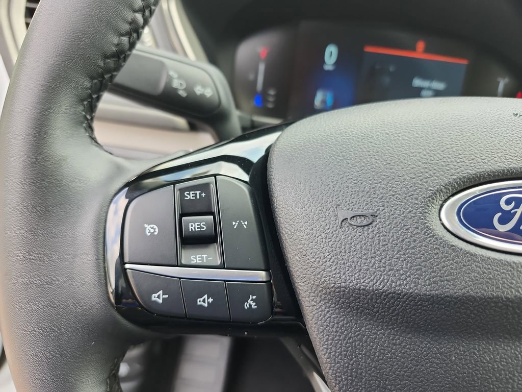 Used 2023 Ford Escape Active image 18