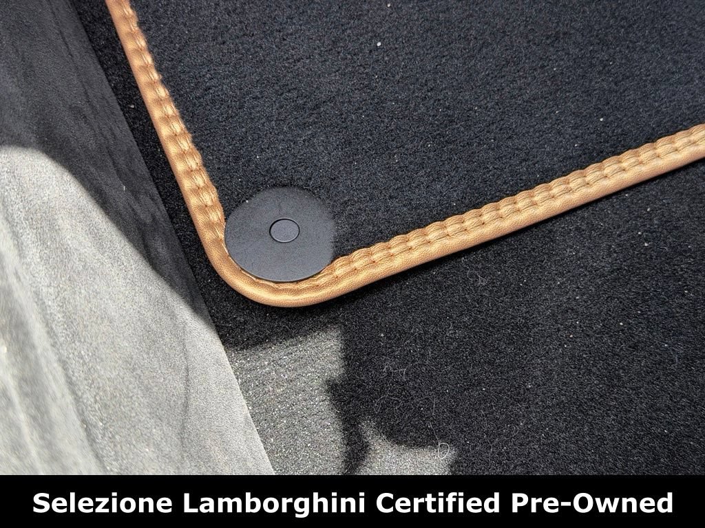 Used 2024 Lamborghini Huracan Tecnica RWD image 36