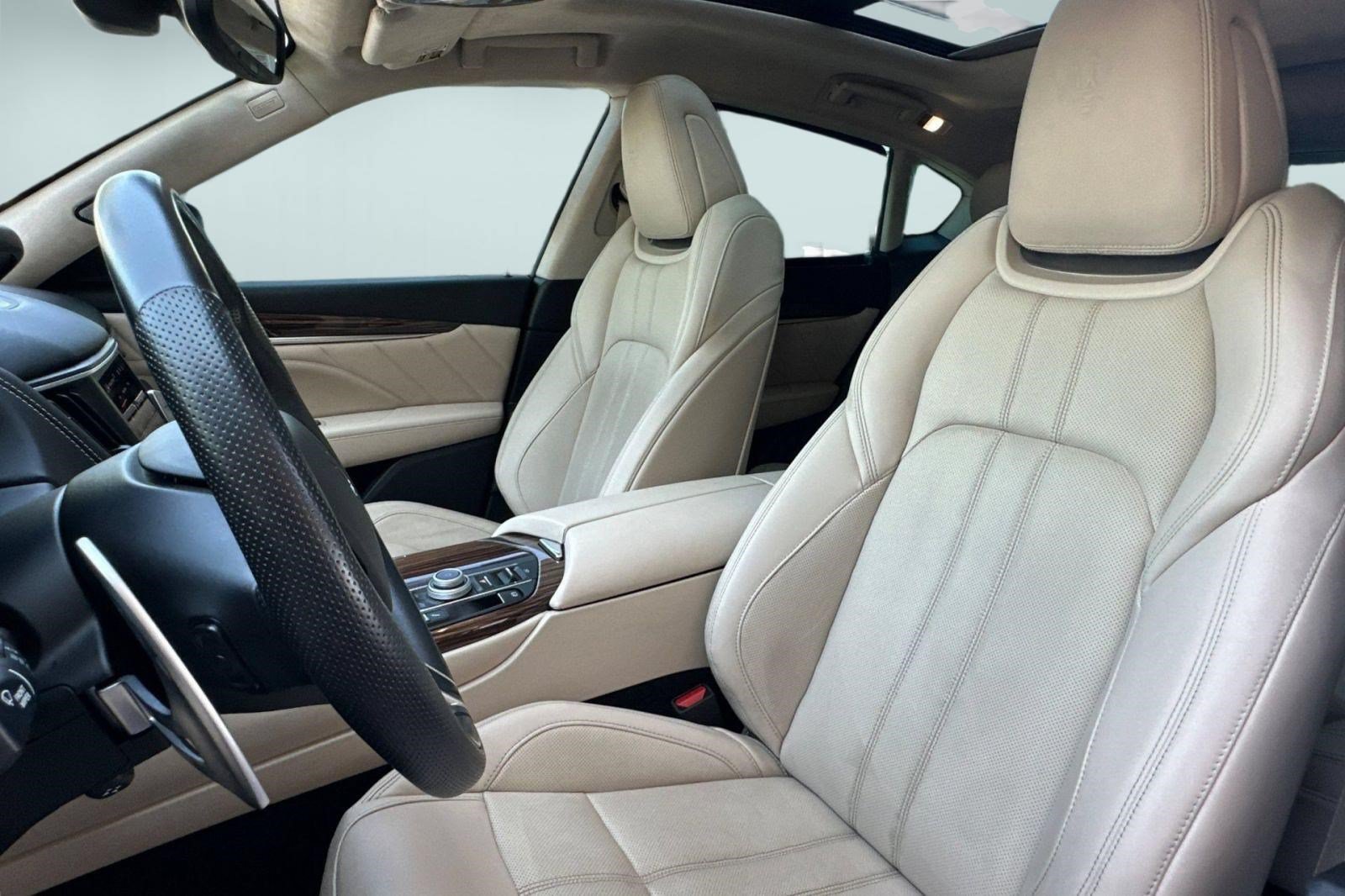 Used 2022 Maserati Levante Modena S AWD/4WD image 5