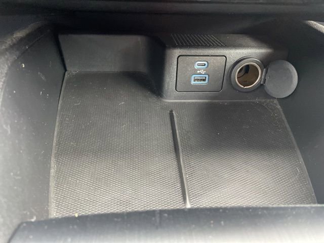 Used 2021 Ford Escape SE w/ Convenience Package image 28