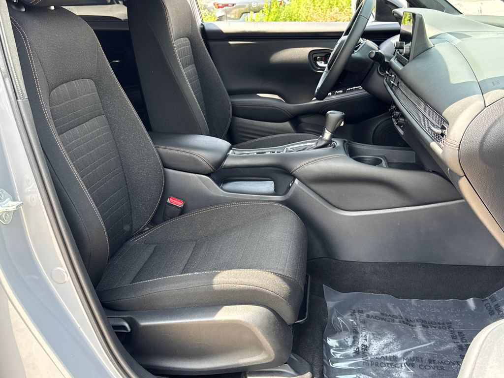 Used 2023 Honda HR-V Sport image 19