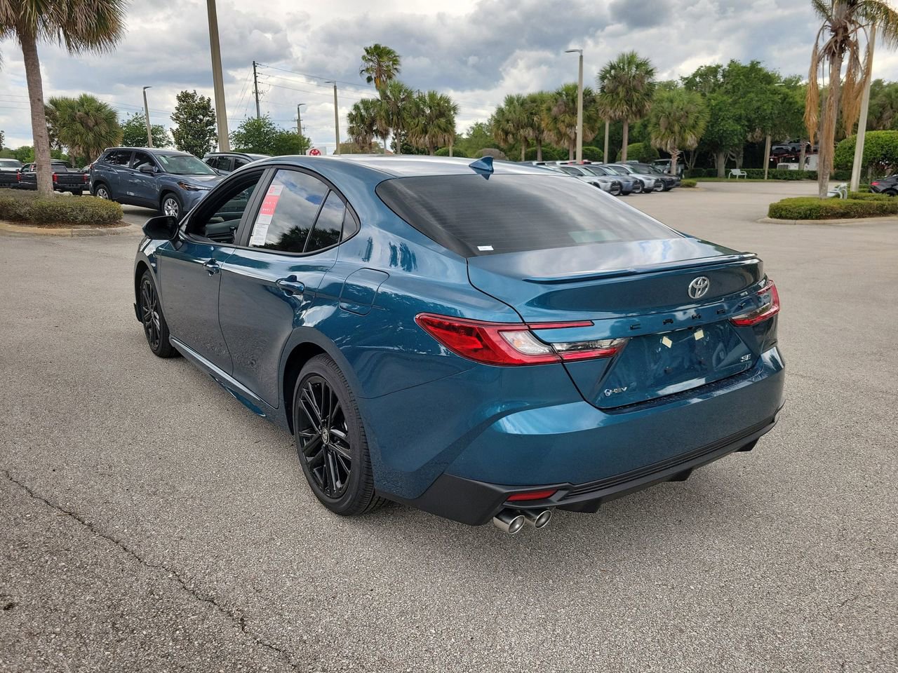 New 2026 Toyota Camry SE FWD image 4