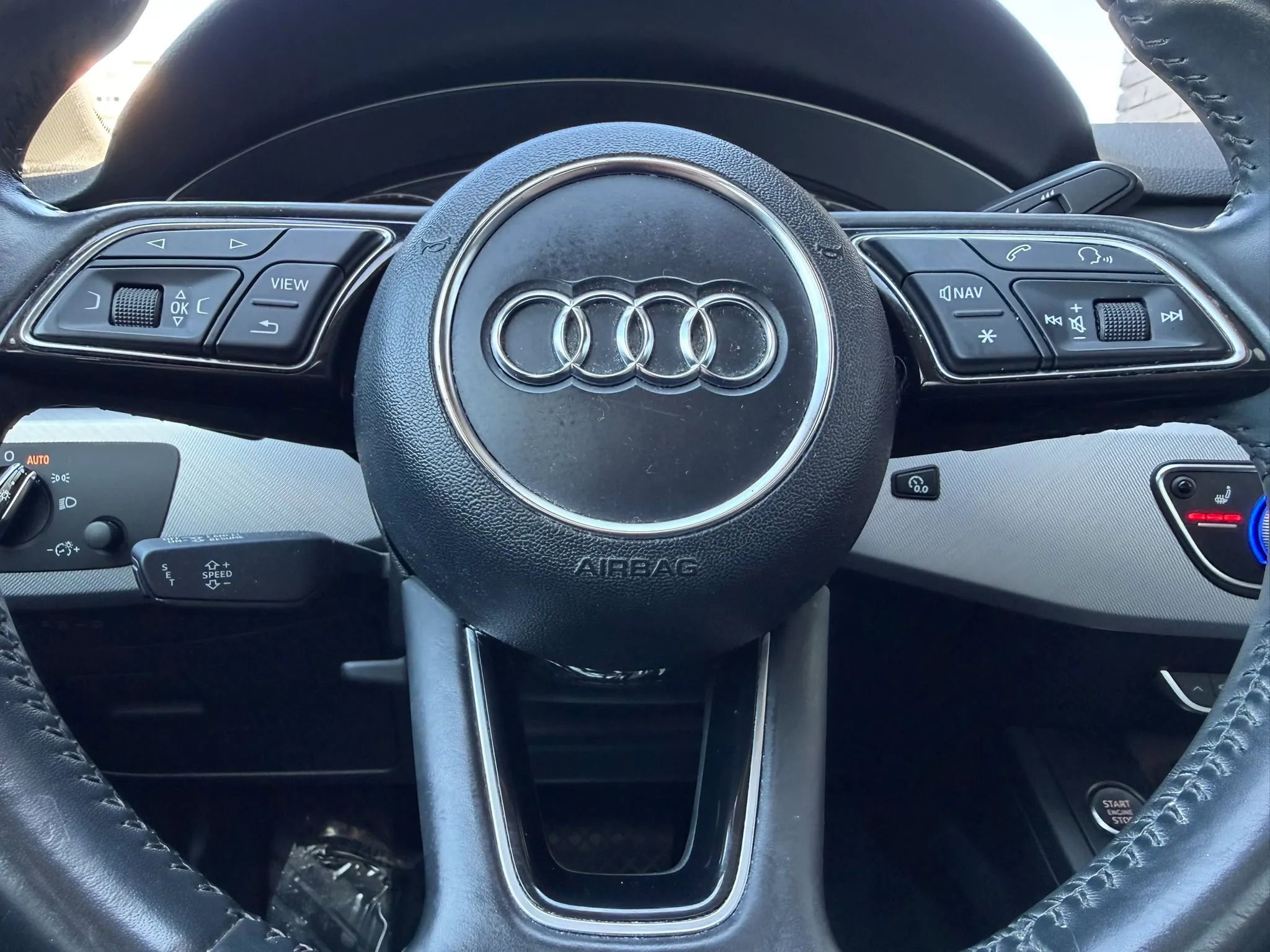 Used 2018 Audi A4 2.0T Premium w/ Convenience Package AWD/4WD image 17