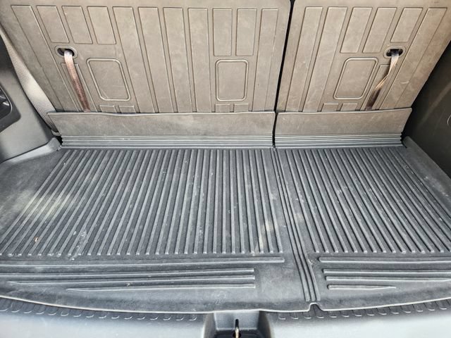 Used 2026 Chevrolet Traverse LT FWD image 33