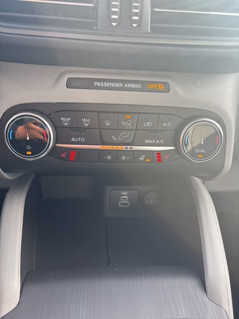 New 2026 Ford Escape Active w/ Cold Weather Package AWD/4WD image 24