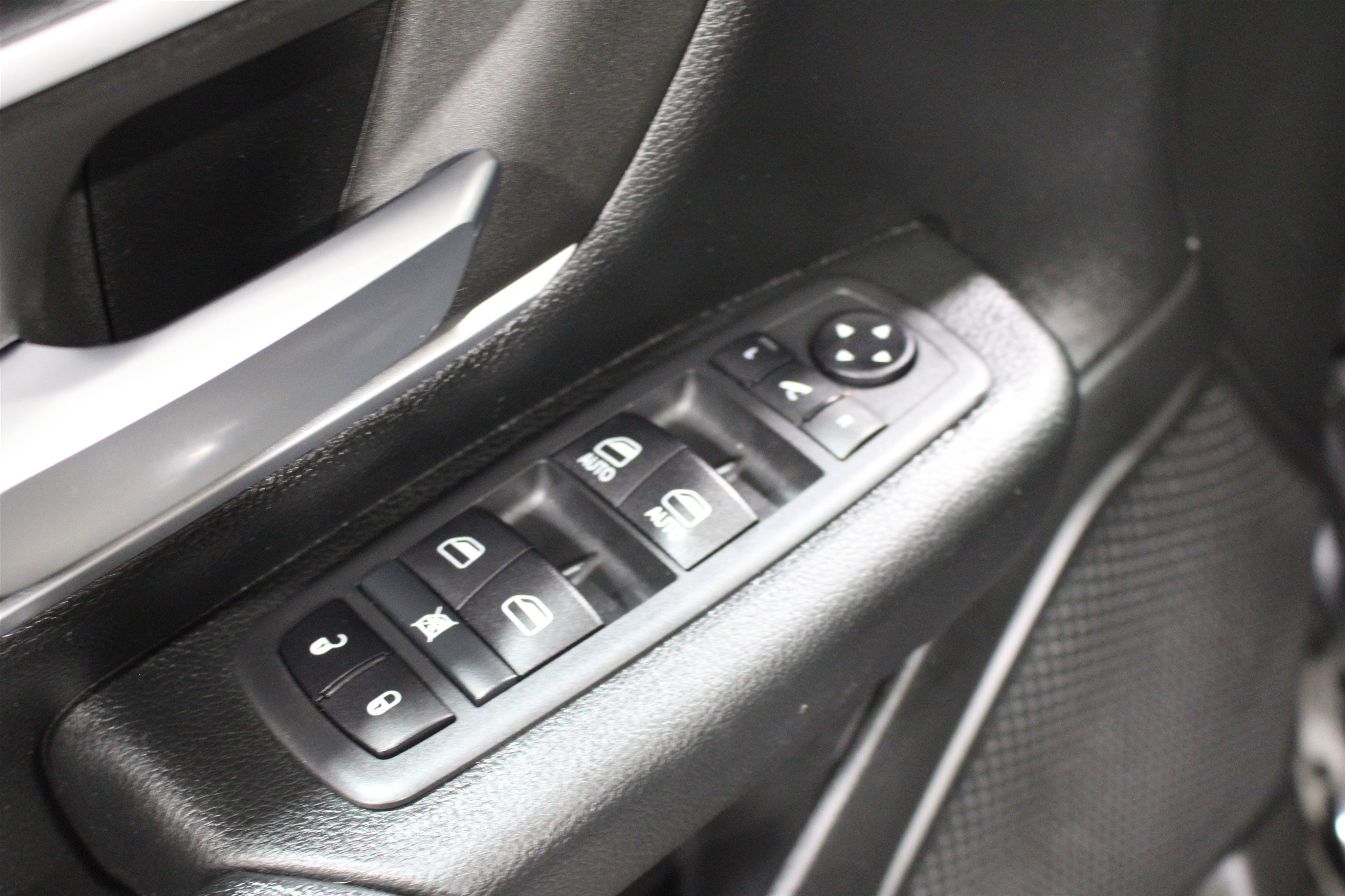 Used 2020 RAM 1500 Big Horn image 10