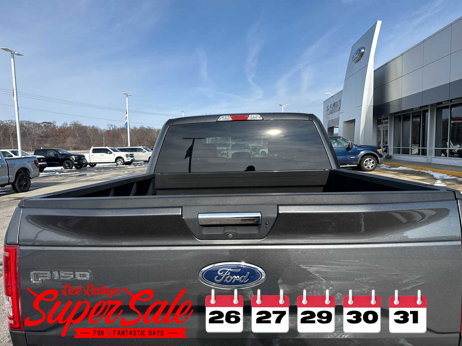 Used 2017 Ford F150 XLT w/ XTR Package image 5