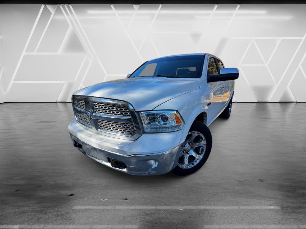 Used 2018 RAM 1500 Laramie image 2