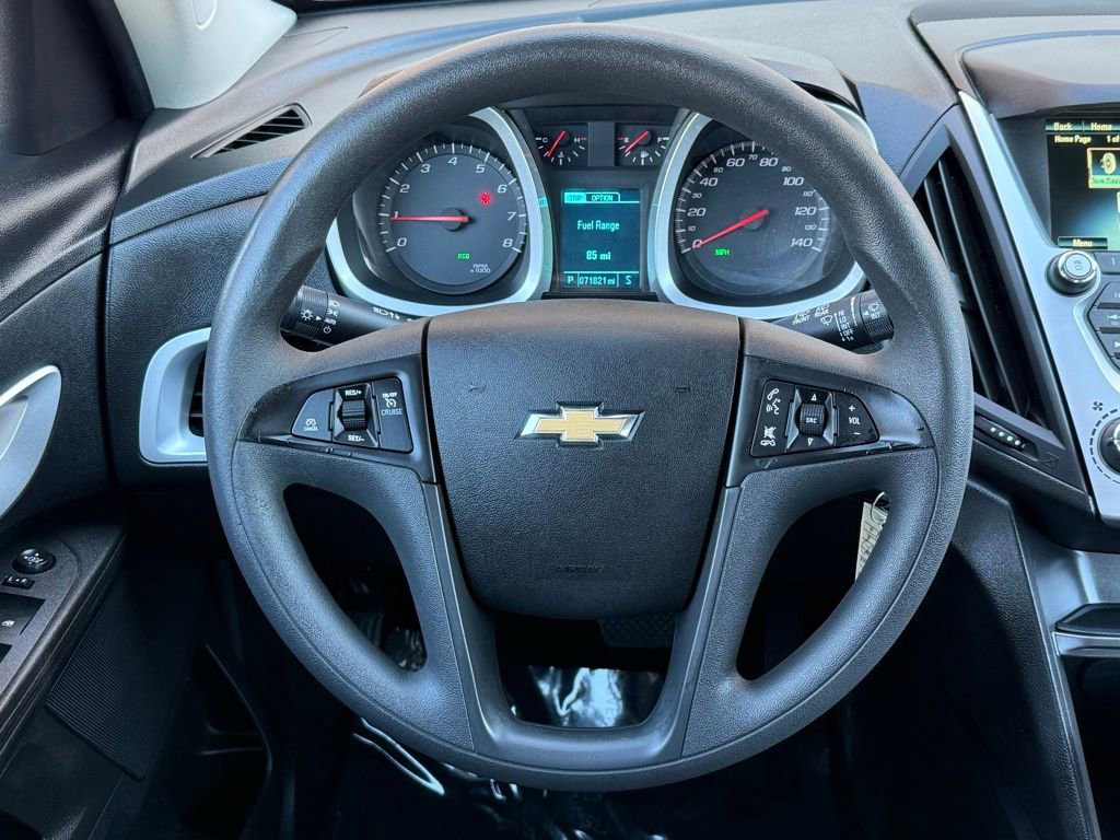 Used 2017 Chevrolet Equinox LS image 23