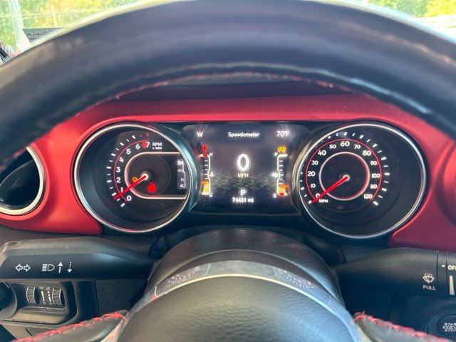 Used 2021 Jeep Gladiator Rubicon w/ LED Lighting Group AWD/4WD image 14