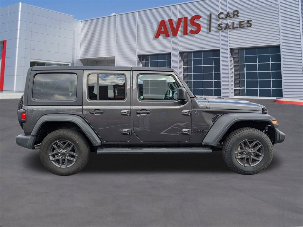 Used 2024 Jeep Wrangler Sport S image 7