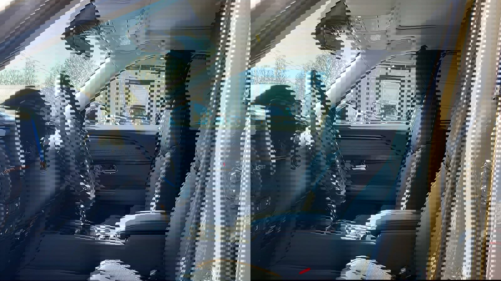 Used 2025 MAZDA CX-50 AWD 2.5 Turbo w/ Cargo Package image 10