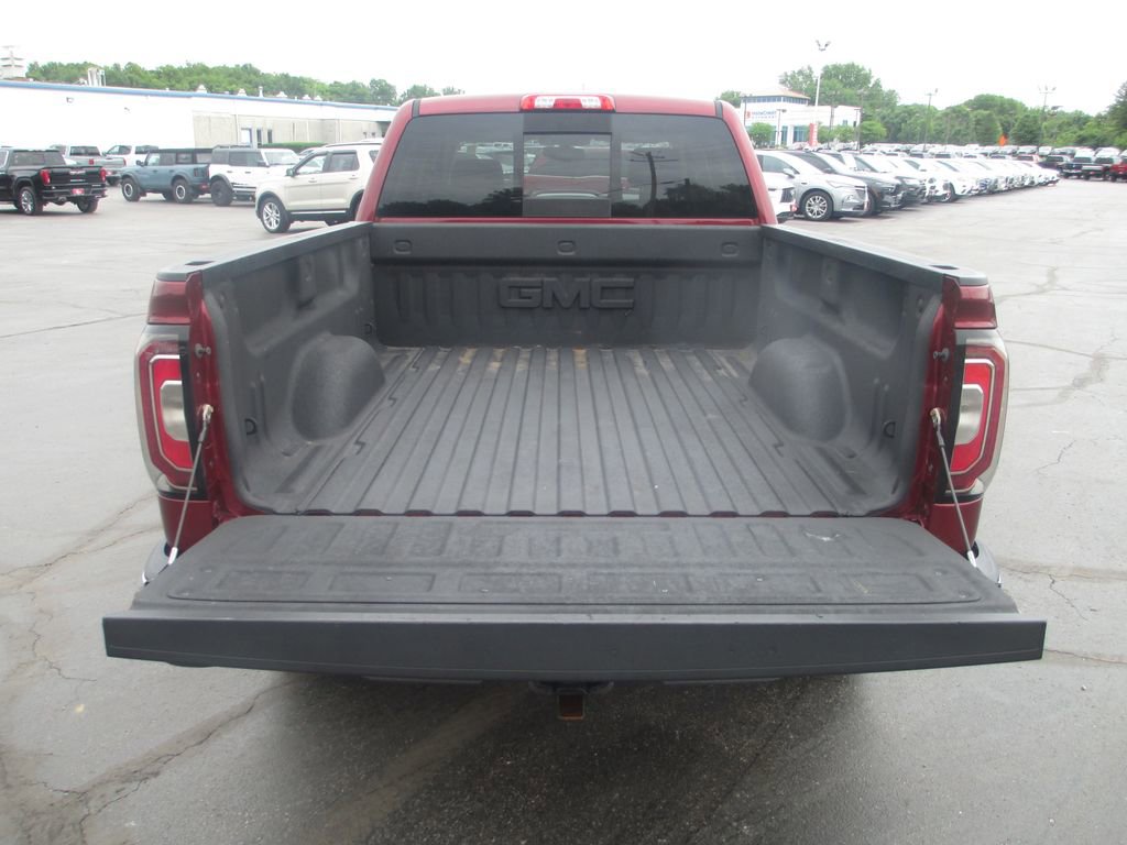 Used 2016 GMC Sierra 1500 SLT w/ SLT Premium Package AWD/4WD image 8