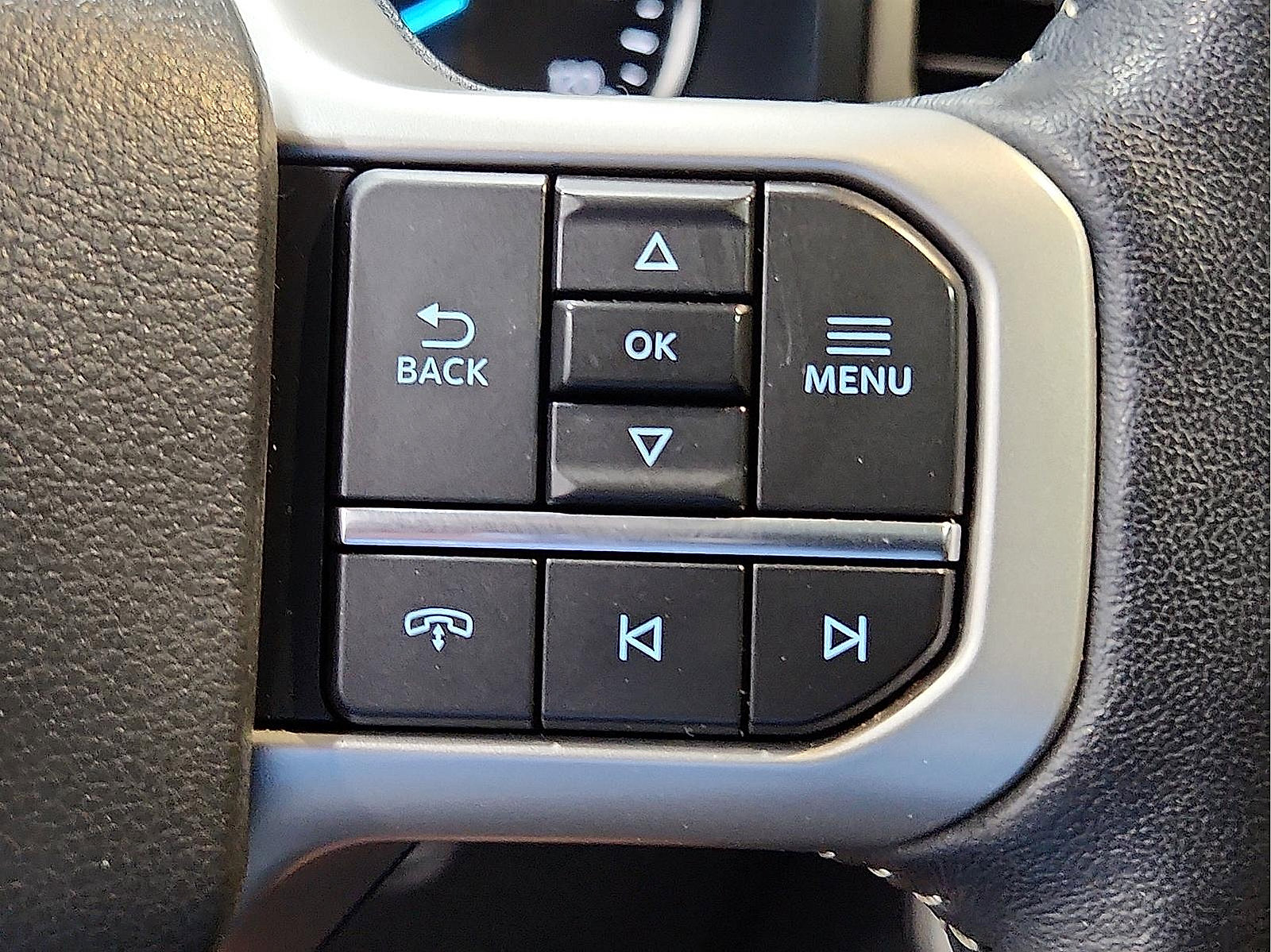 Used 2023 Ford Expedition XLT AWD/4WD image 16