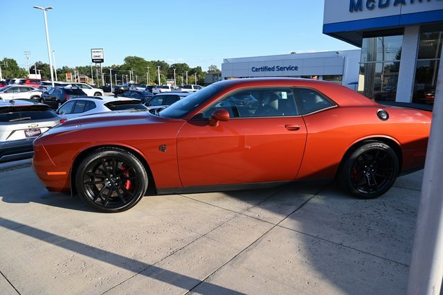 Used 2023 Dodge Challenger SRT Hellcat image 4