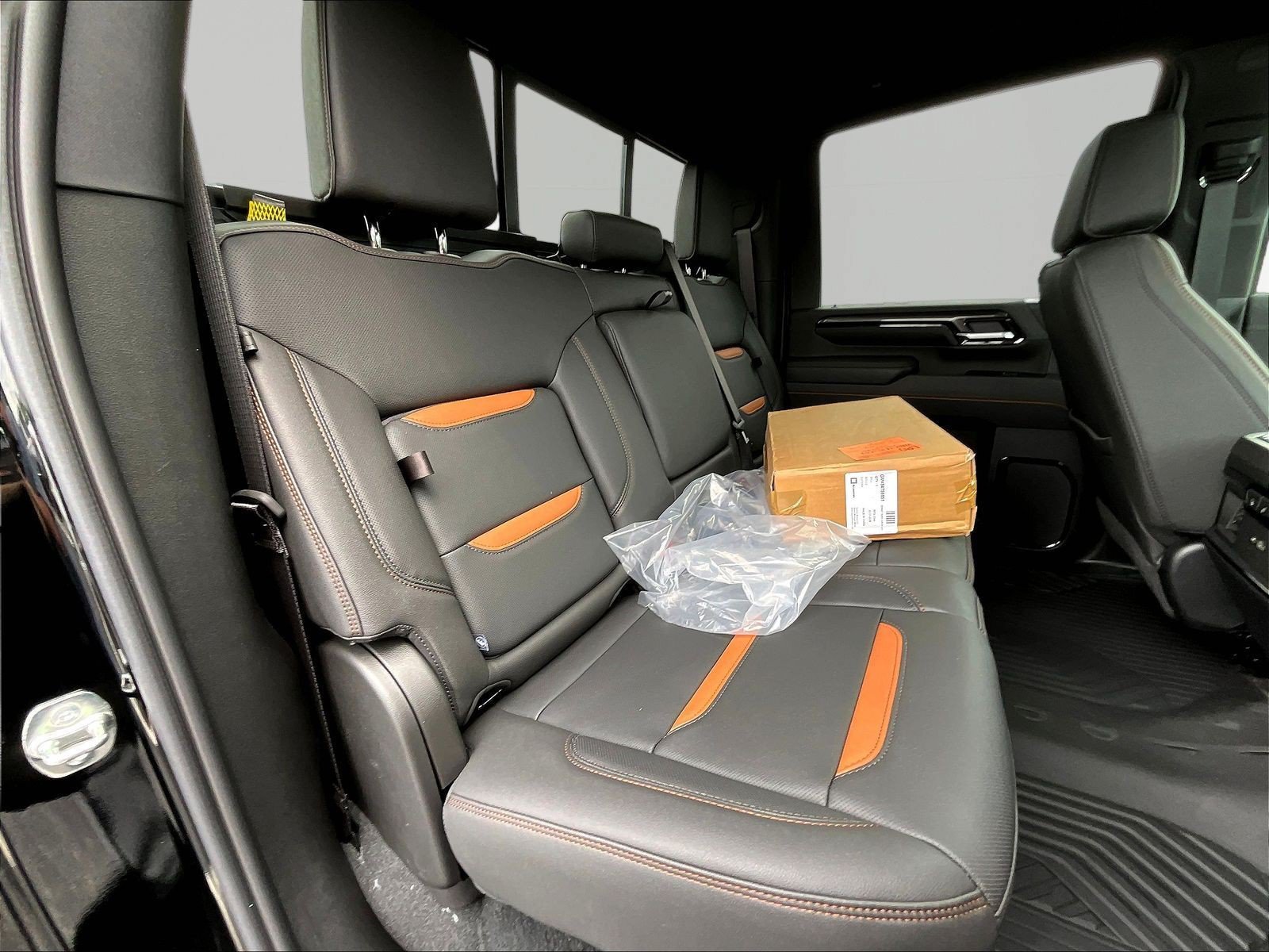 New 2026 GMC Sierra 2500 AT4 w/ AT4 Premium Plus Package AWD/4WD image 19