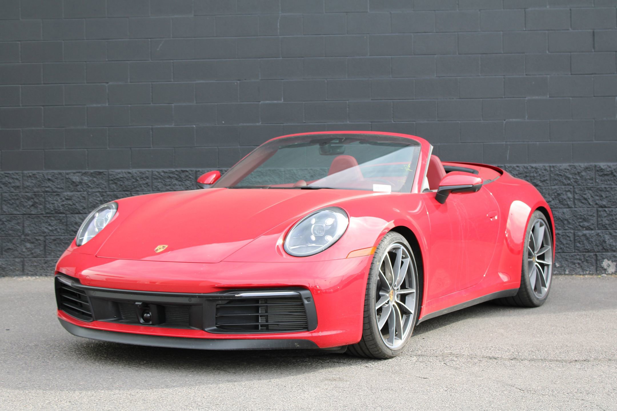 Used 2020 Porsche 911 Carrera 4S image 2