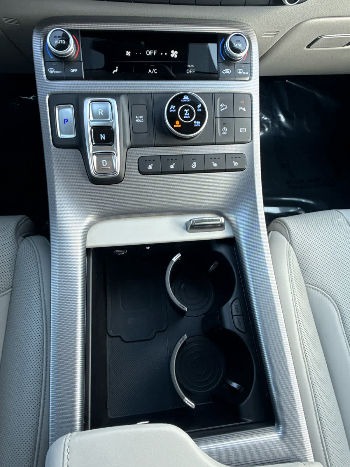 Used 2024 Hyundai Palisade Calligraphy AWD/4WD image 31