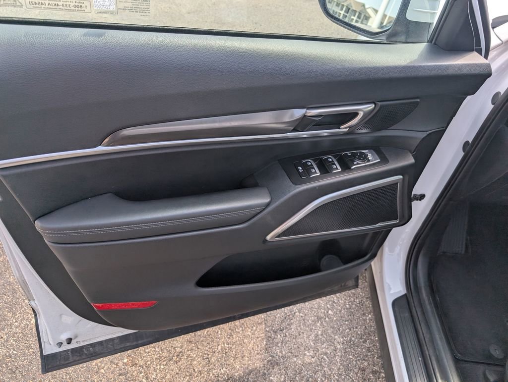 Used 2024 Kia Telluride S w/ S Sunroof Package image 14