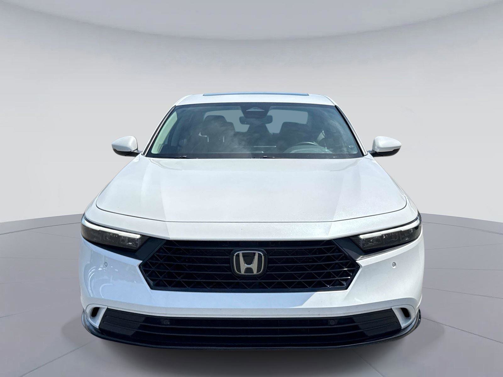 Used 2025 Honda Accord EX-L image 9