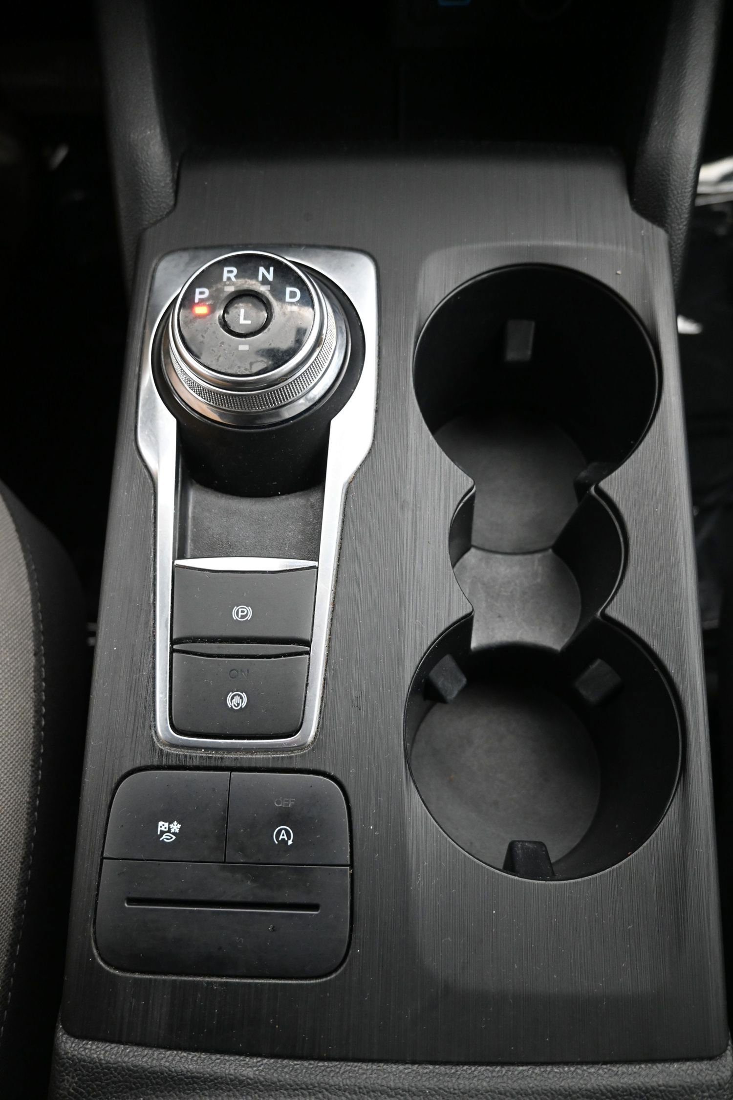 Used 2021 Ford Escape SE w/ Convenience Package image 20