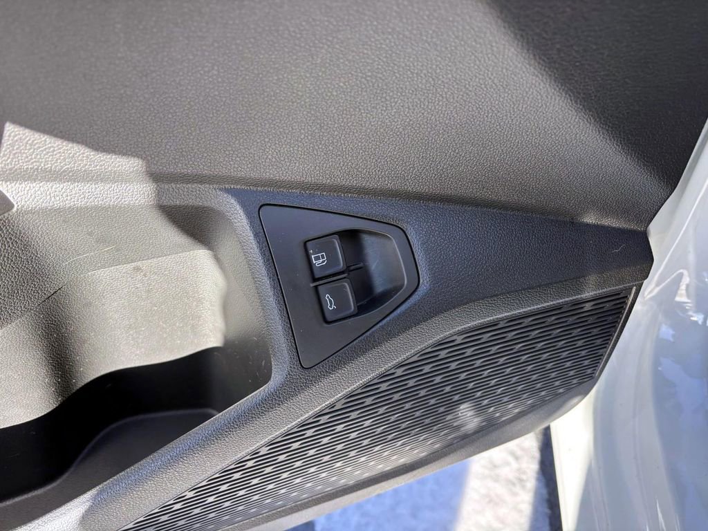 Used 2024 Volkswagen Jetta Sport image 12