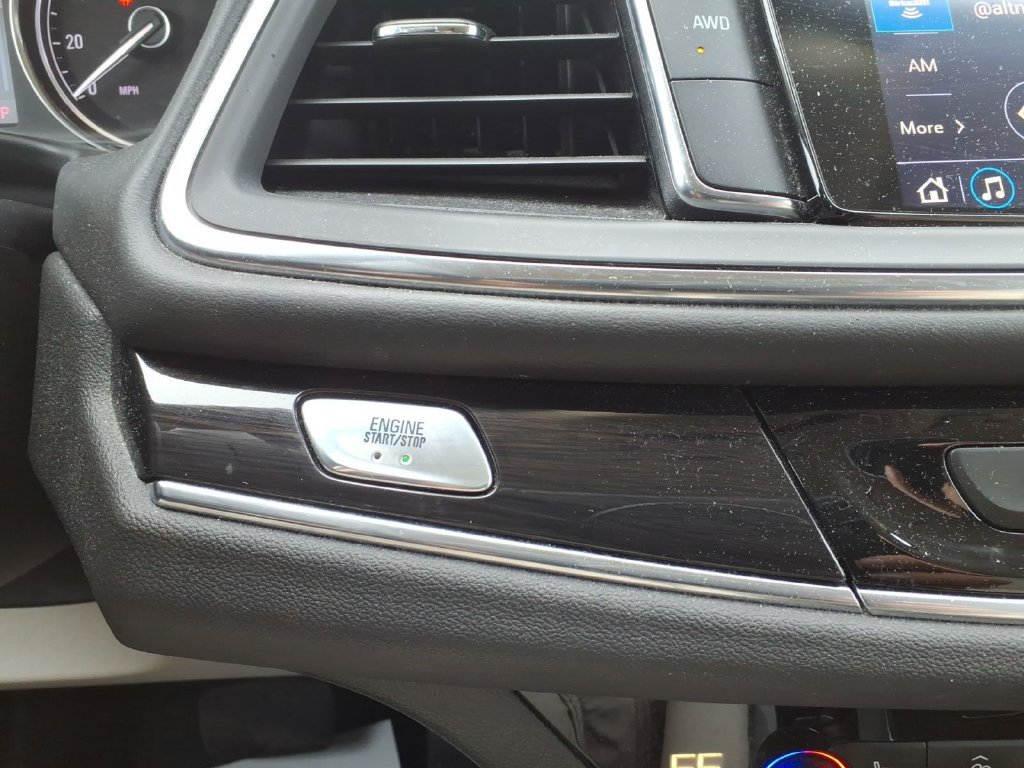 Certified 2023 Buick Enclave Essence AWD/4WD image 22