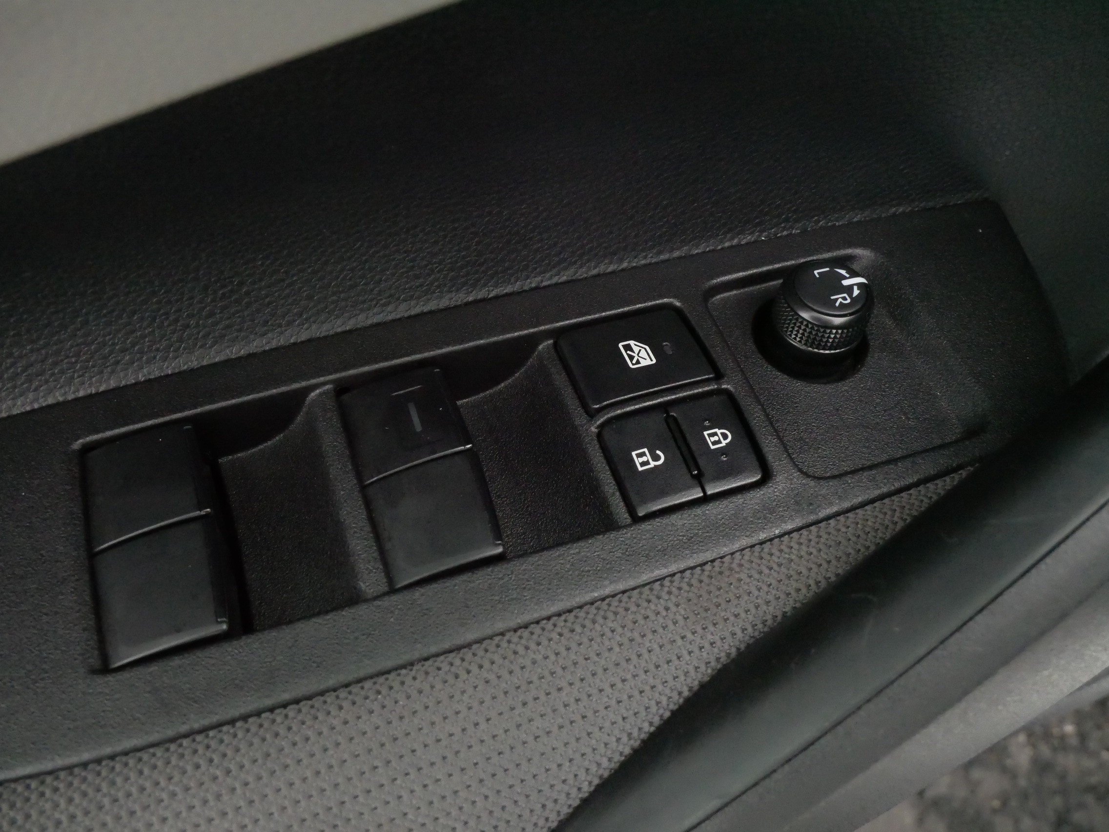 Certified 2026 Toyota Corolla LE FWD image 19