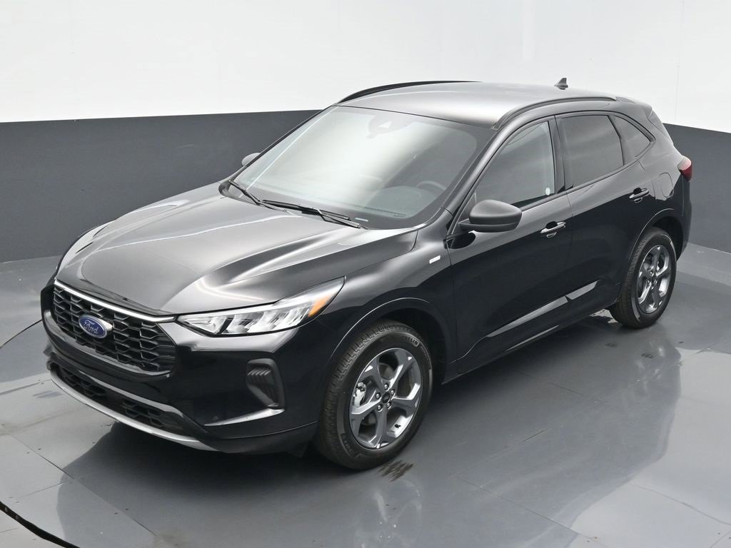 Used 2024 Ford Escape ST-Line image 9