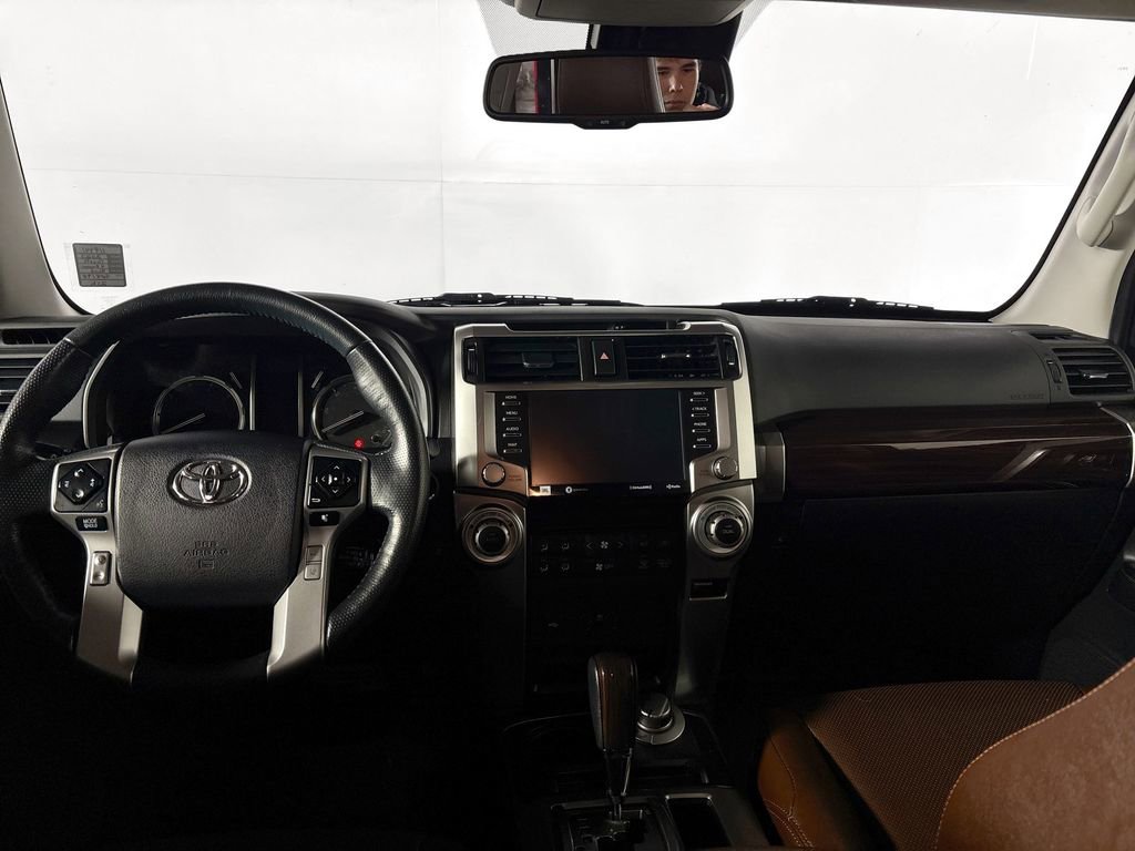 Used 2023 Toyota 4Runner Limited image 12