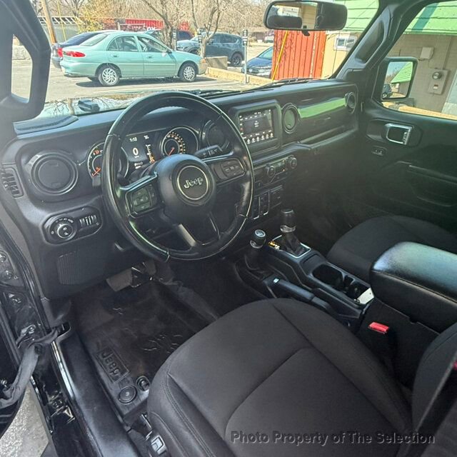 Used 2022 Jeep Gladiator Sport image 29