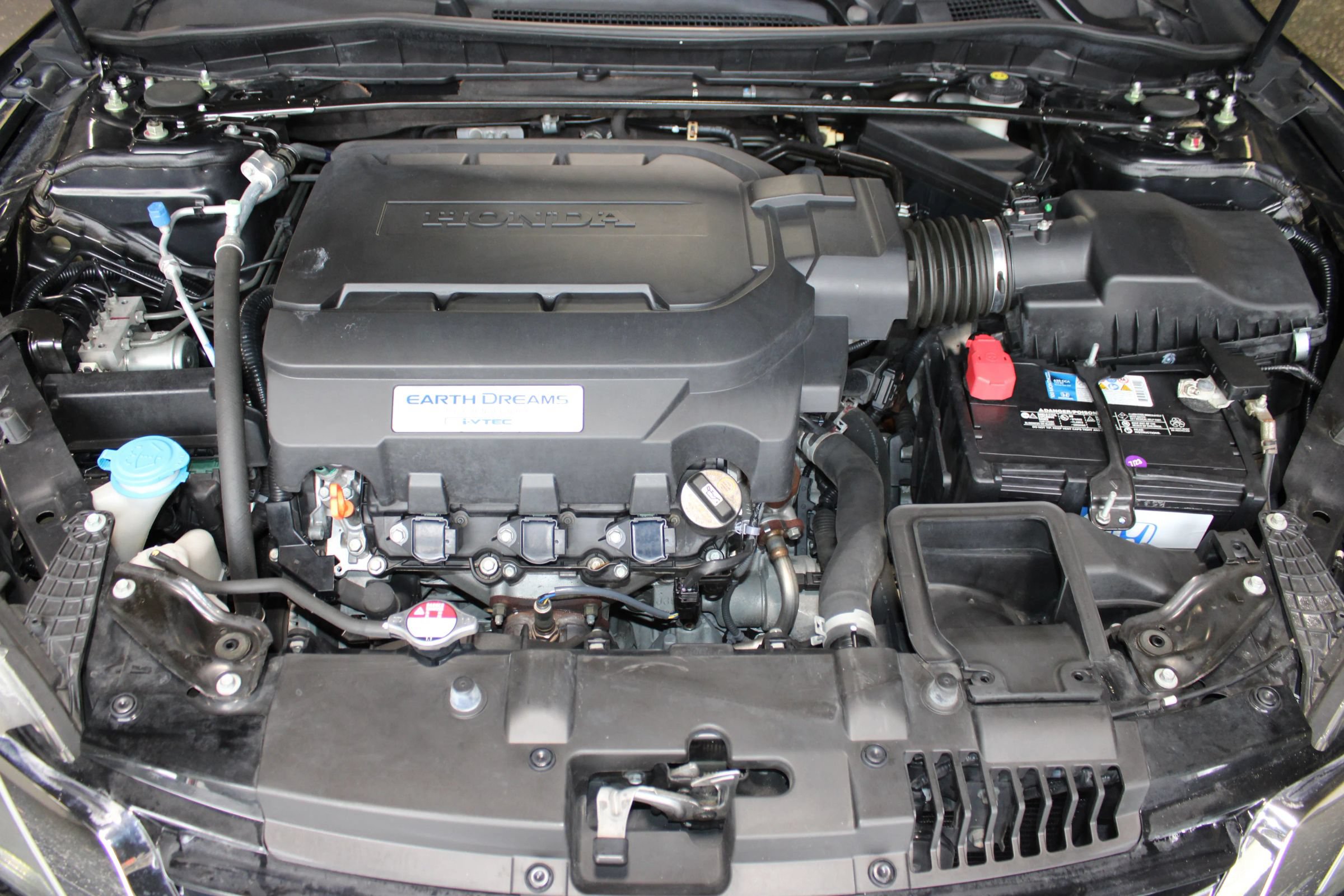 Used 2014 Honda Accord EX-L image 41