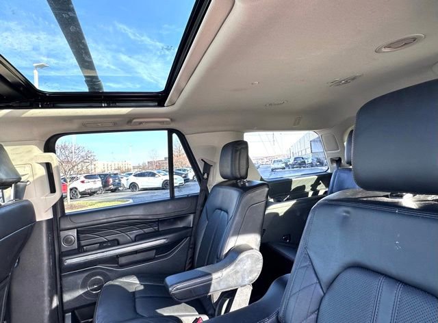 Used 2020 Ford Expedition Platinum image 18