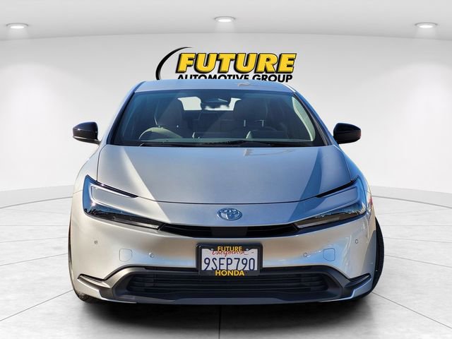 Used 2024 Toyota Prius LE image 2