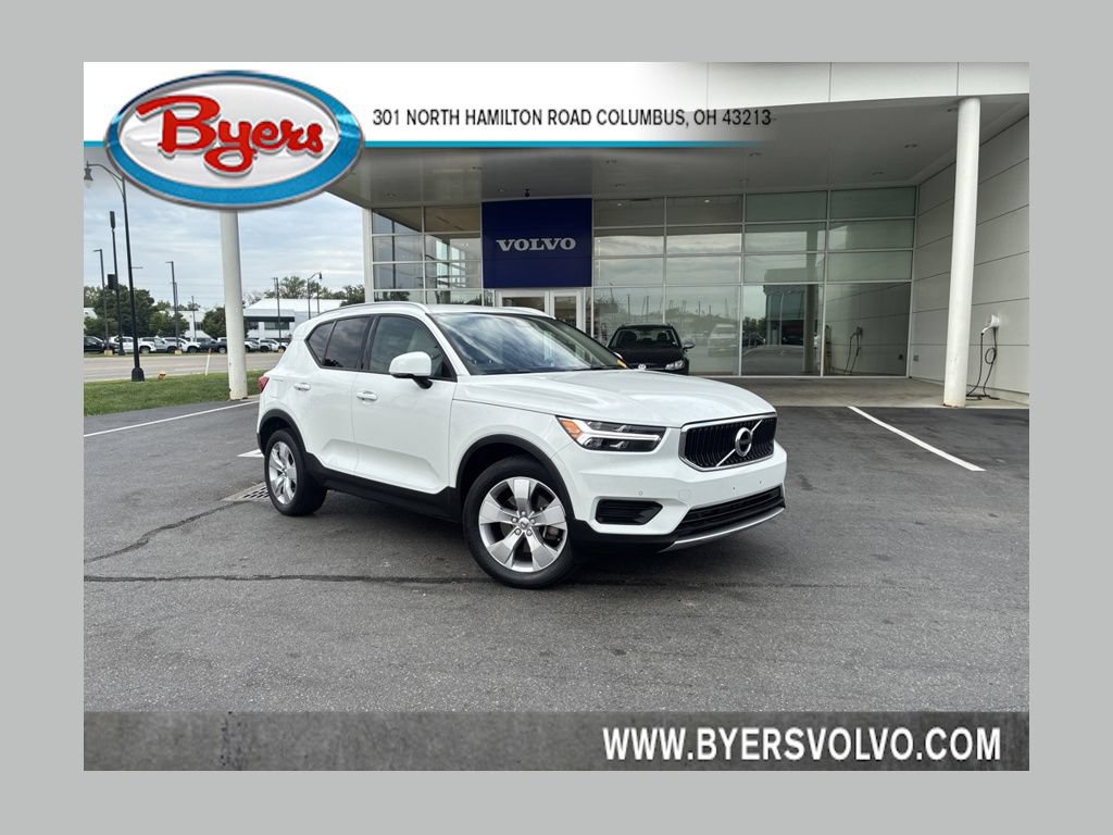 Used 2020 Volvo XC40 T5 Momentum AWD/4WD image 1