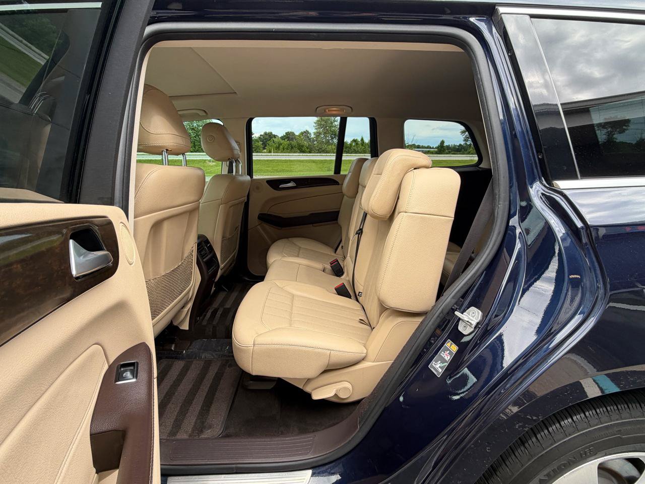 Used 2017 Mercedes-Benz GLS 450 4MATIC w/ Premium Package image 23