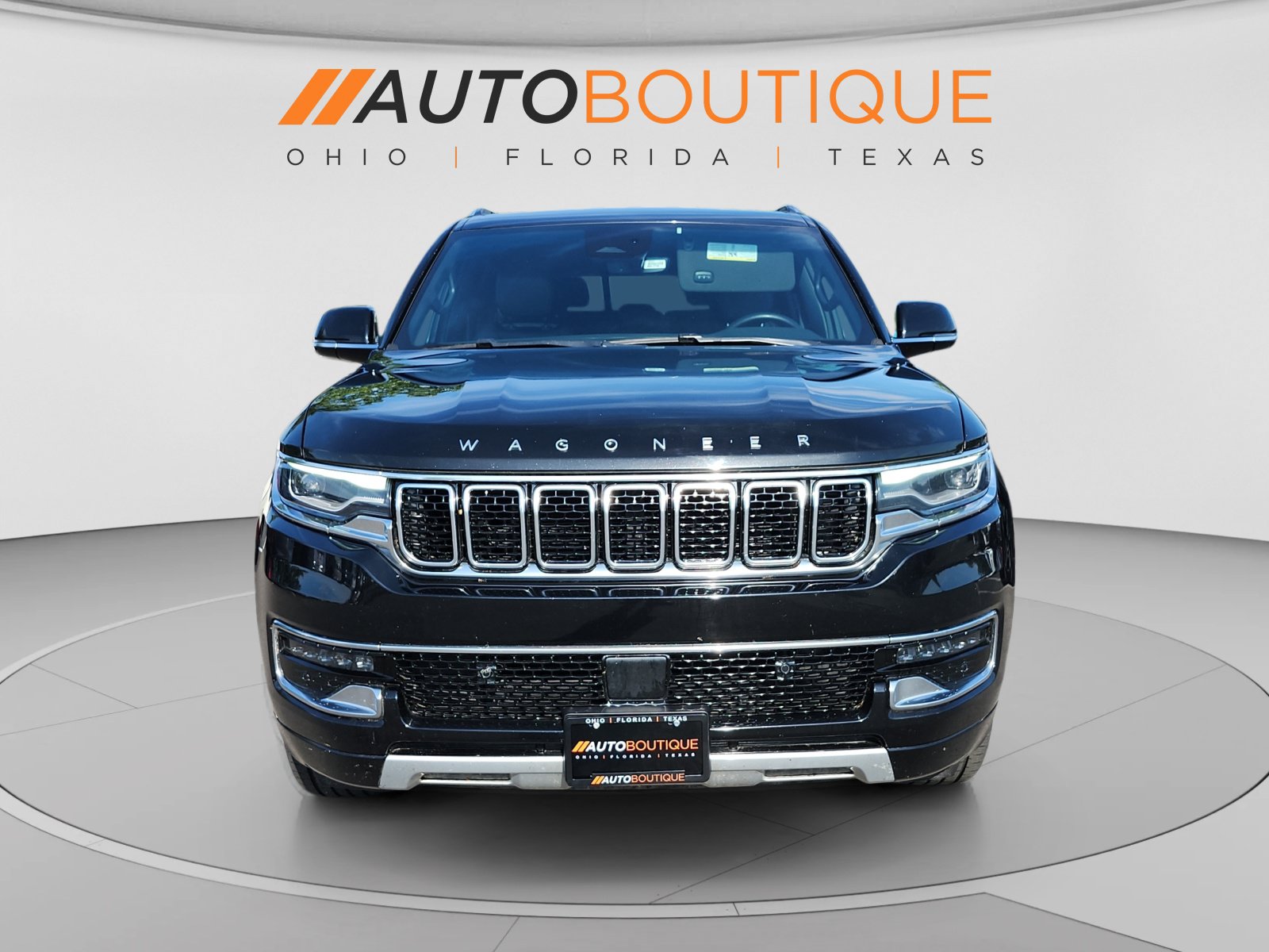 Used 2024 Jeep Wagoneer Series II w/ Flexible Seating Group AWD/4WD image 9