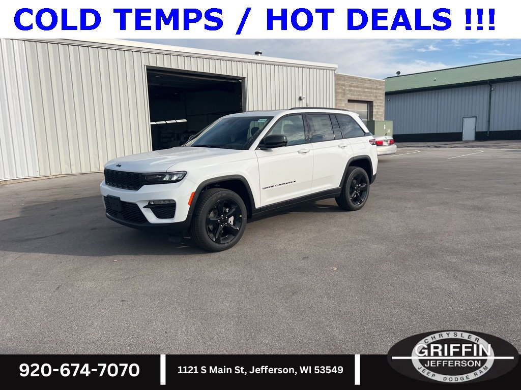 New 2025 Jeep Grand Cherokee Limited w/ Black Appearance Package image 2