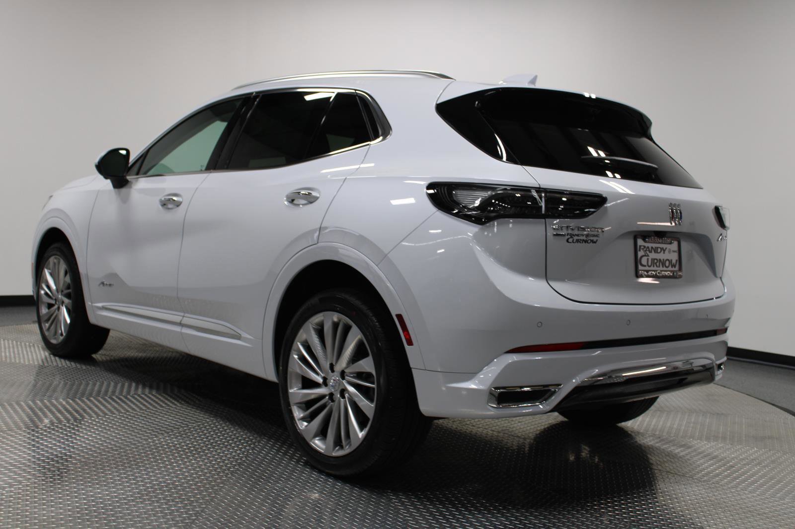 New 2026 Buick Envision Avenir image 9