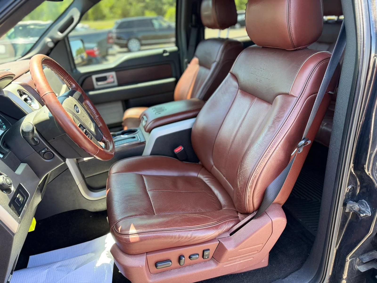 Used 2013 Ford F150 King Ranch w/ King Ranch Luxury Pkg AWD/4WD image 13