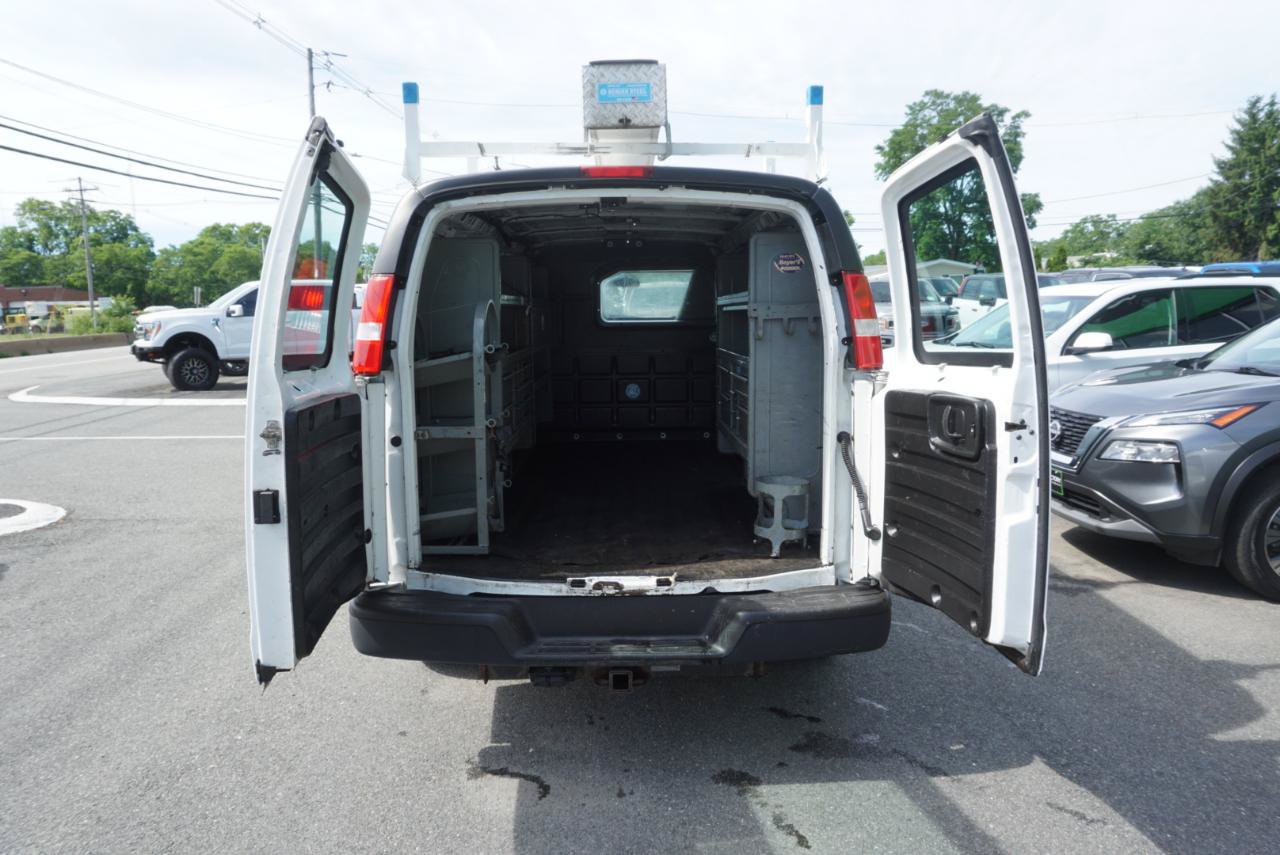 Used 2021 Chevrolet Express 2500 w/ Enhanced Convenience Package RWD image 10