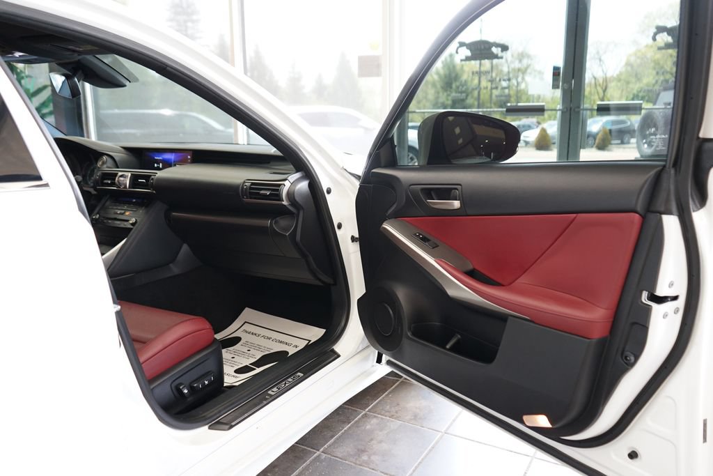 Used 2017 Lexus IS 300 F Sport w/ F Sport Package AWD/4WD image 43
