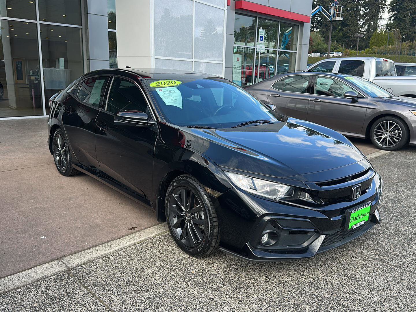 Used 2020 Honda Civic EX image 3