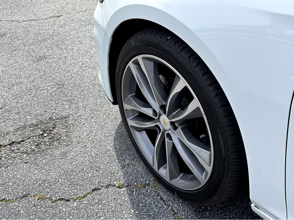 Used 2024 Chevrolet Malibu LT image 25