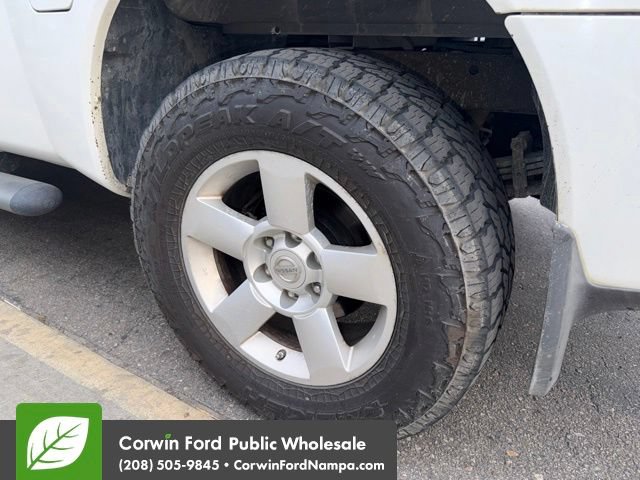 Used 2004 Nissan Titan SE AWD/4WD image 8
