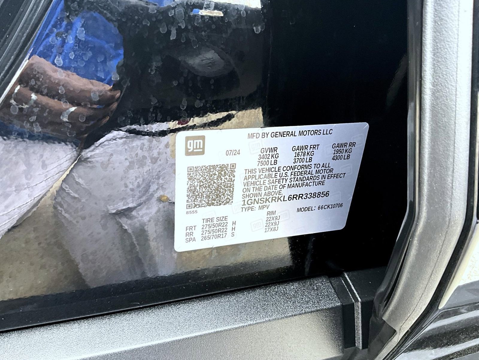 Used 2024 Chevrolet Tahoe RST w/ Sport Performance Package image 30