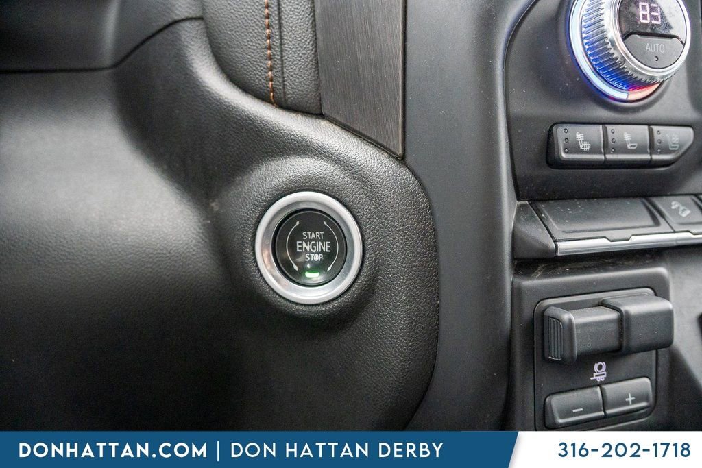 Used 2022 GMC Sierra 2500 AT4 image 10