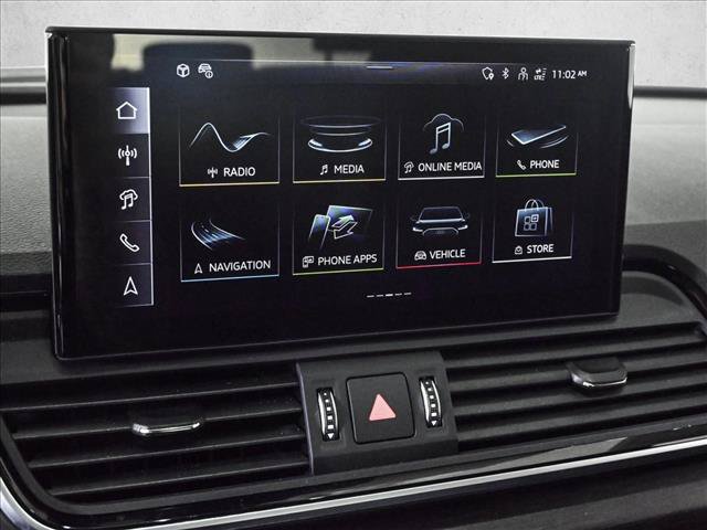 Certified 2025 Audi Q5 2.0T Premium Plus w/ Premium Plus Package AWD/4WD image 15