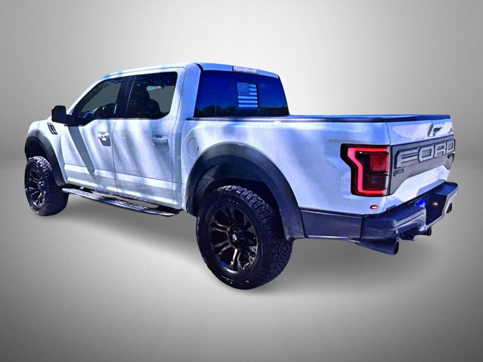 Used 2020 Ford F150 Raptor w/ Equipment Group 802A Luxury AWD/4WD image 7